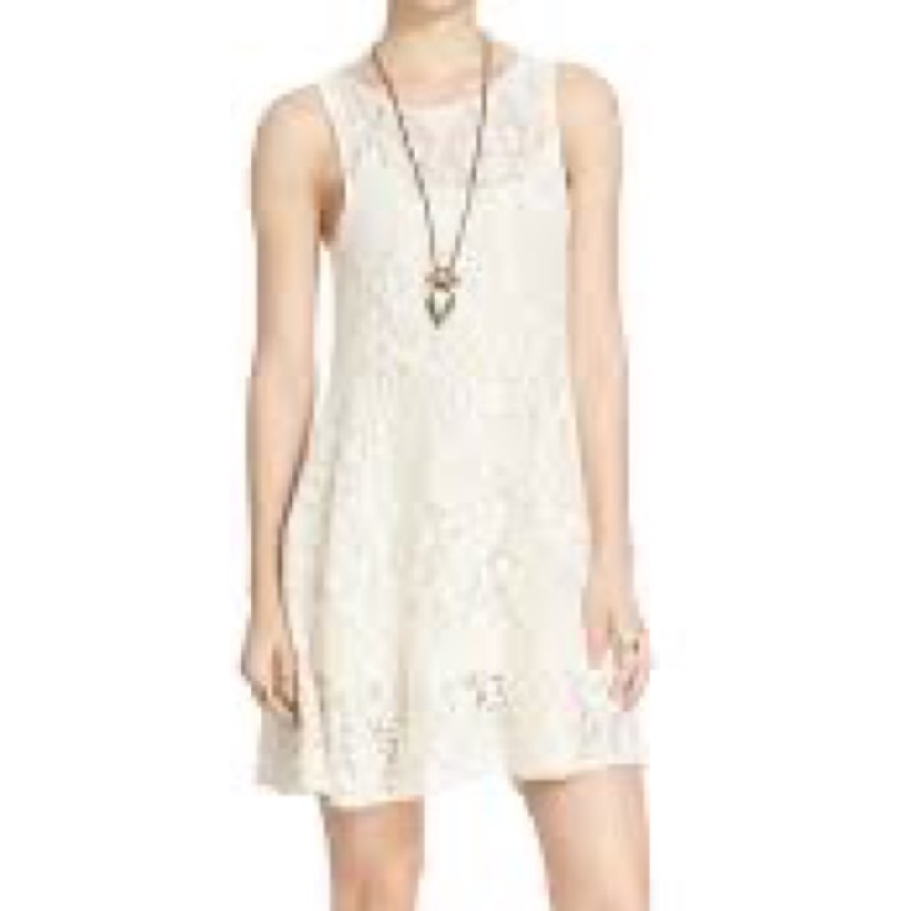 ✨SALE✨Free People A-line Miles of Lace Cocktail Slip Dress MEDIUM Dress Cream